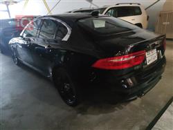 جاگوار XE